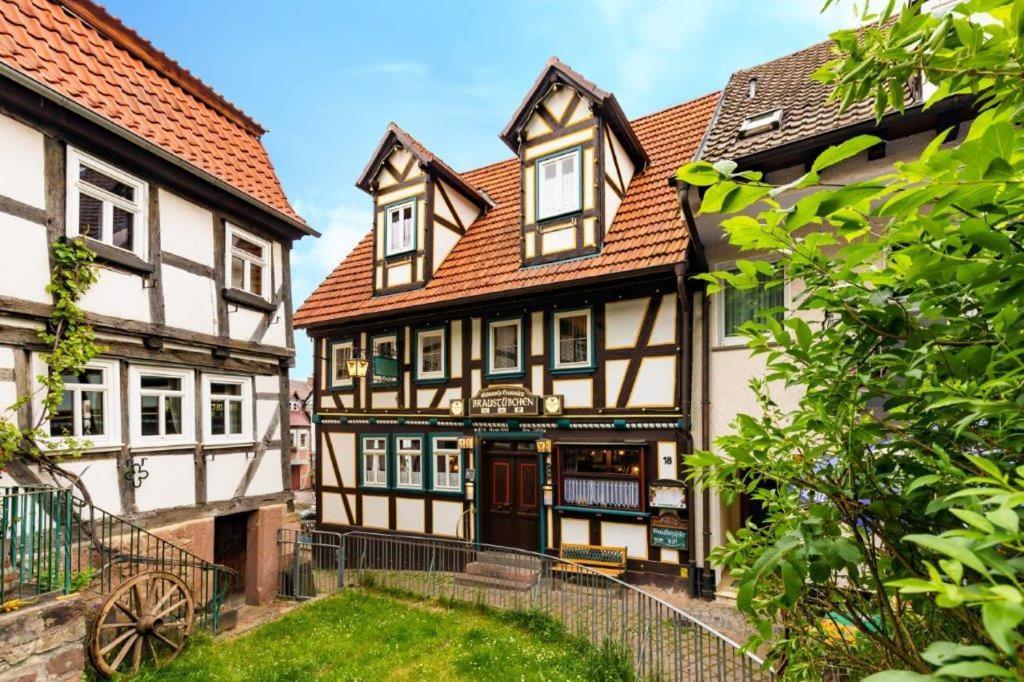 Gaststaette Braustuebchen Hotel Schlitz Bagian luar foto